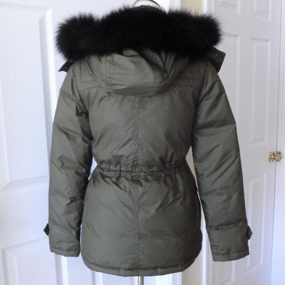 Burberry Worthington Down Toggle Coat Fox Fur Hood - Picture 4 of 8